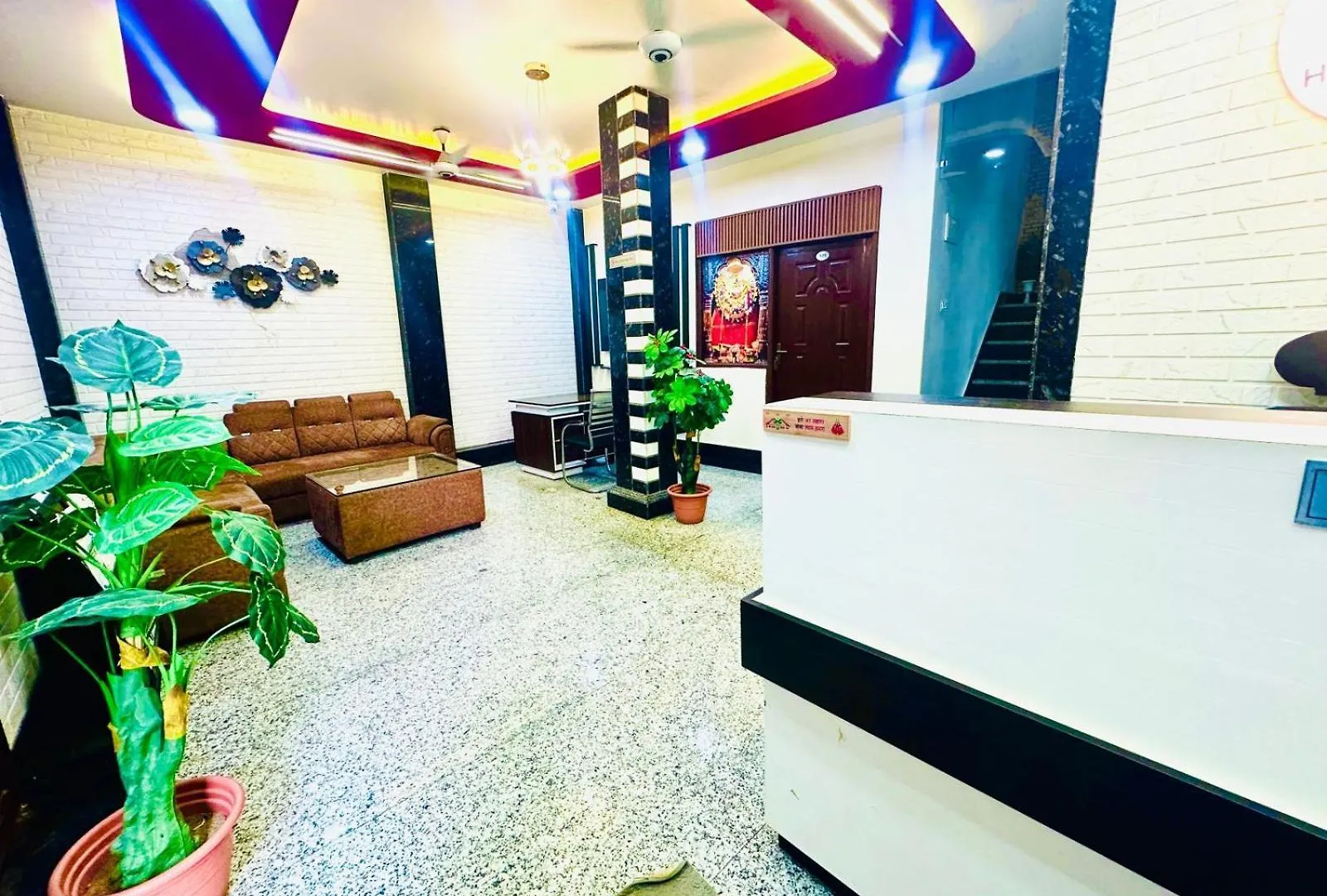 Hotel Aasha International Varanasi